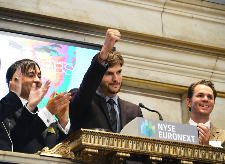 Image: Ashton Kutcher Rings NYSE Opening Bell
